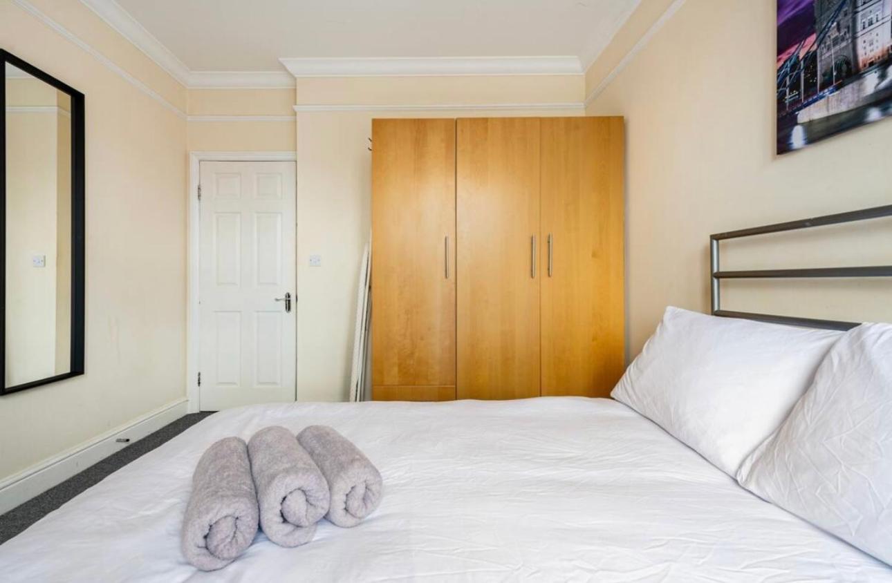Lovely 3-Bed 20 Minutes To Central London Eksteriør billede