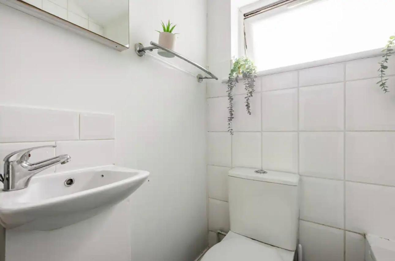 Lovely 3-Bed 20 Minutes To Central London Eksteriør billede